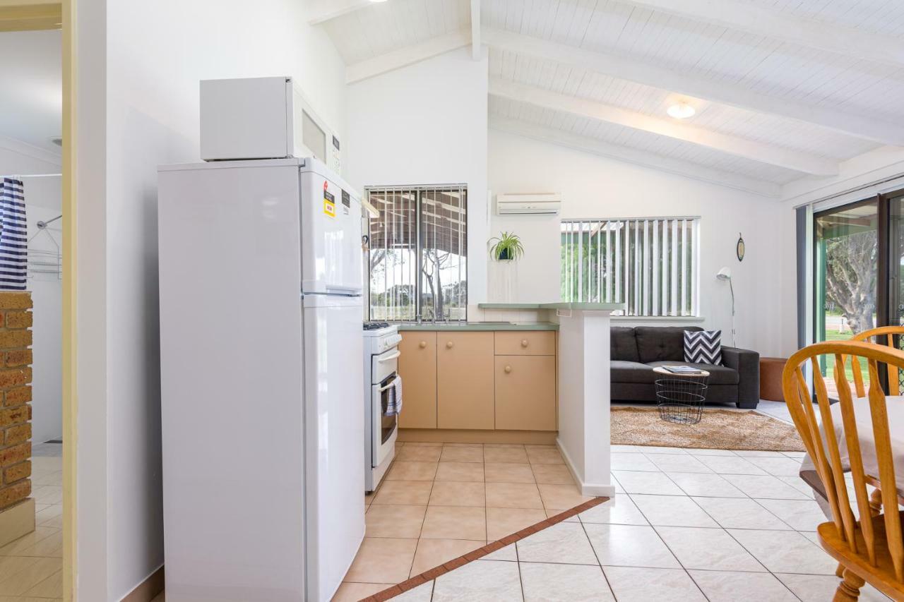 Surfside Ocean Beach Denmark Holiday Accommodation Екстер'єр фото